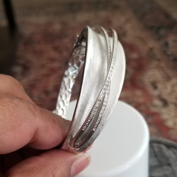 Effy Sterling Silver and Diamond Bangle - Picture 4 of 8
